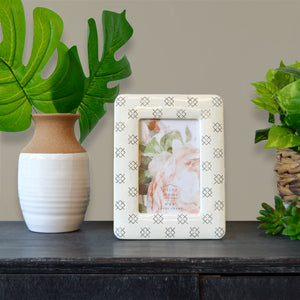 Mixed & Mingled 4 x 6 Embossed Resin Picture Frame, Gray-Cream